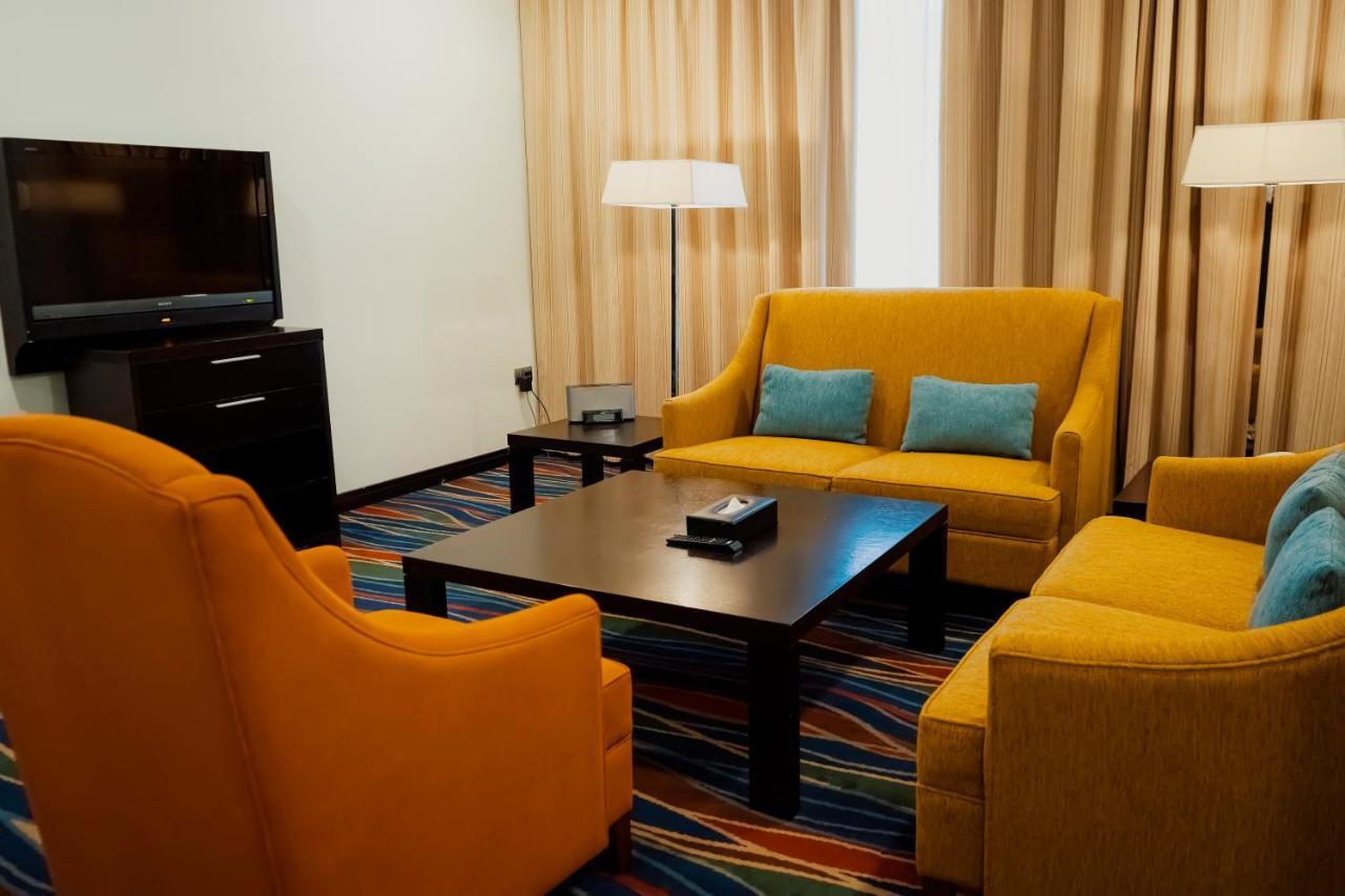 City Seasons Hotel & Suites Maskat Exteriér fotografie