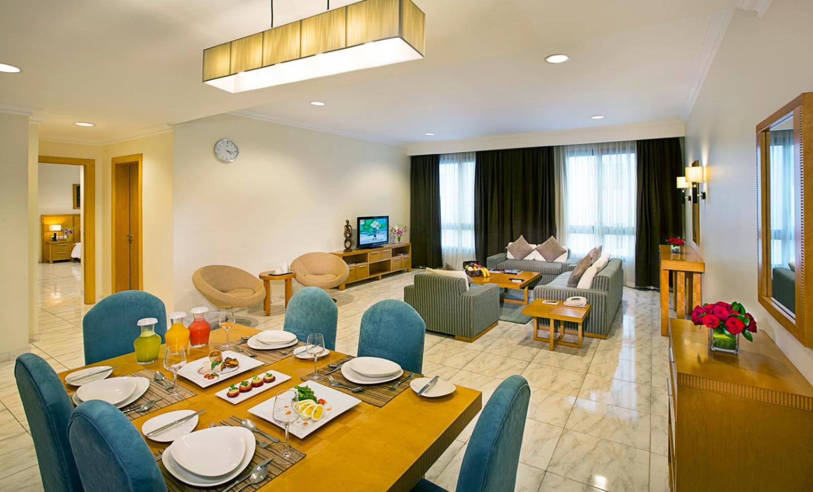 City Seasons Hotel & Suites Maskat Exteriér fotografie