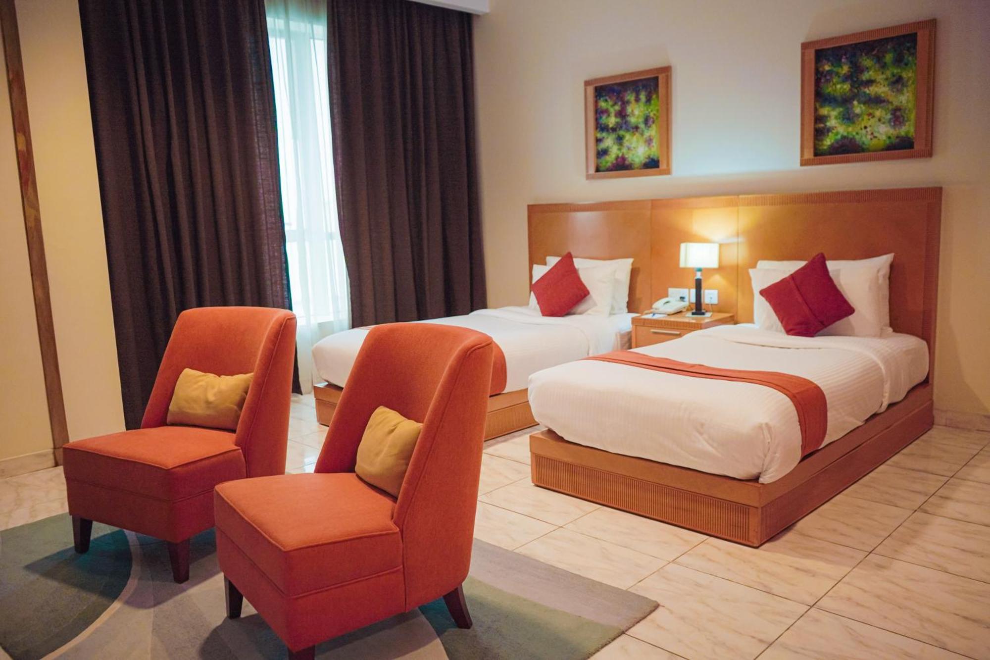 City Seasons Hotel & Suites Maskat Exteriér fotografie