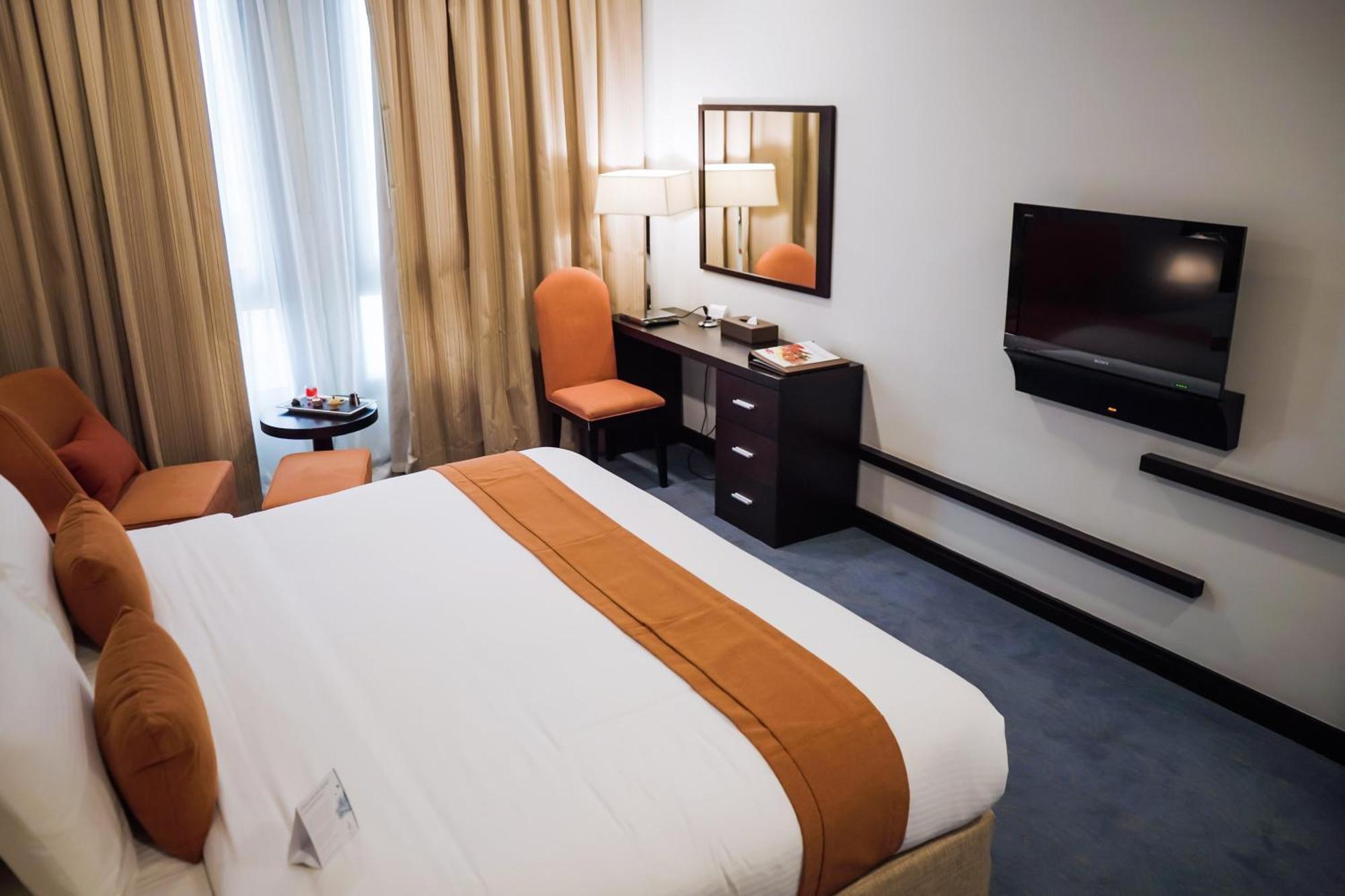 City Seasons Hotel & Suites Maskat Exteriér fotografie