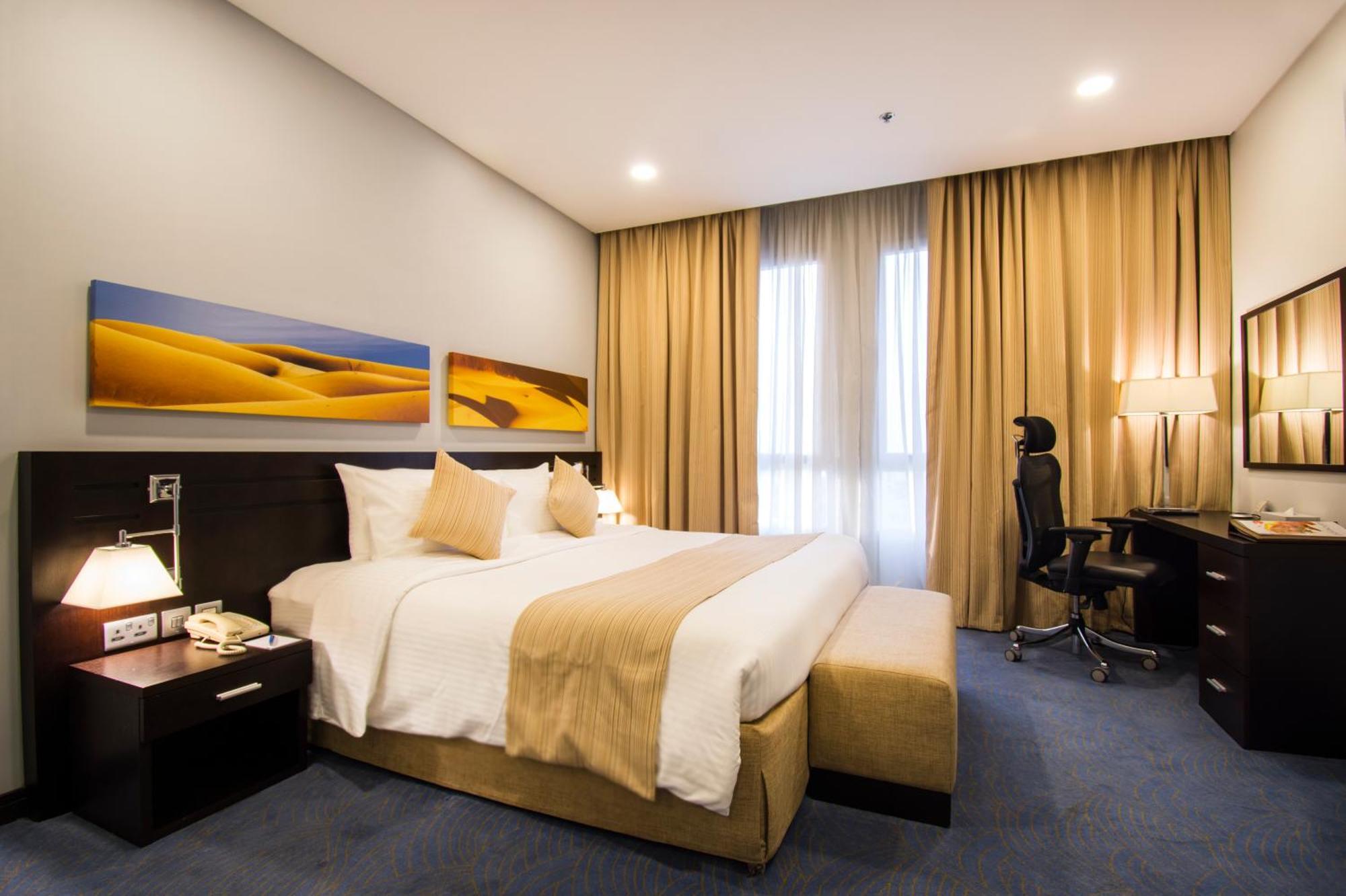 City Seasons Hotel & Suites Maskat Pokoj fotografie