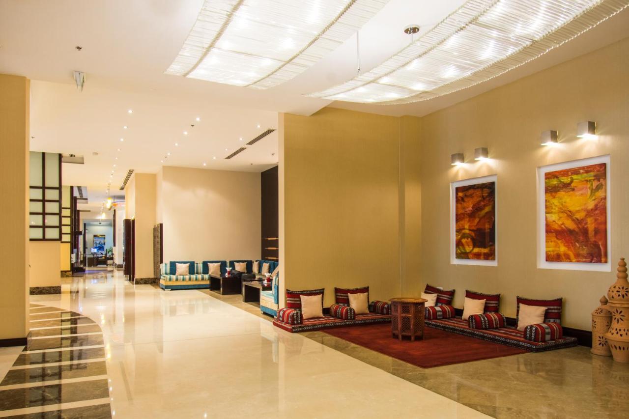 City Seasons Hotel & Suites Maskat Exteriér fotografie