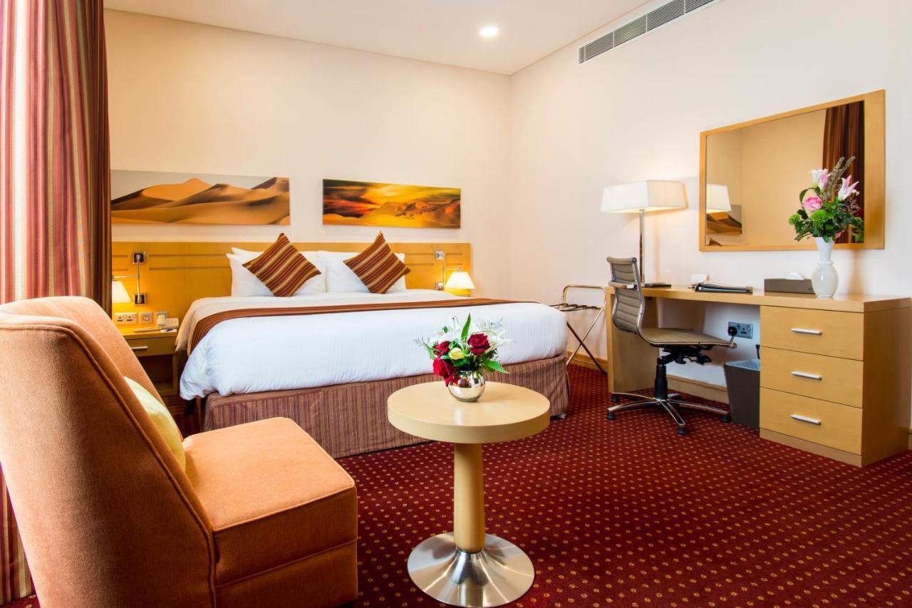 City Seasons Hotel & Suites Maskat Exteriér fotografie
